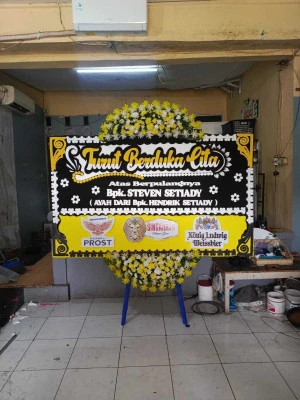 Papan Bunga di Grand Depok City